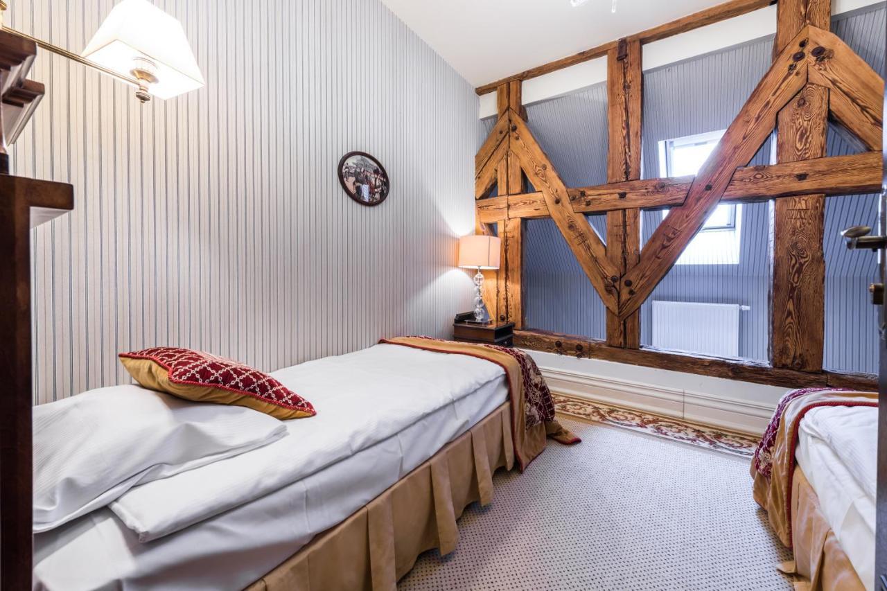 Hotel St. Bruno Giżycko Buitenkant foto